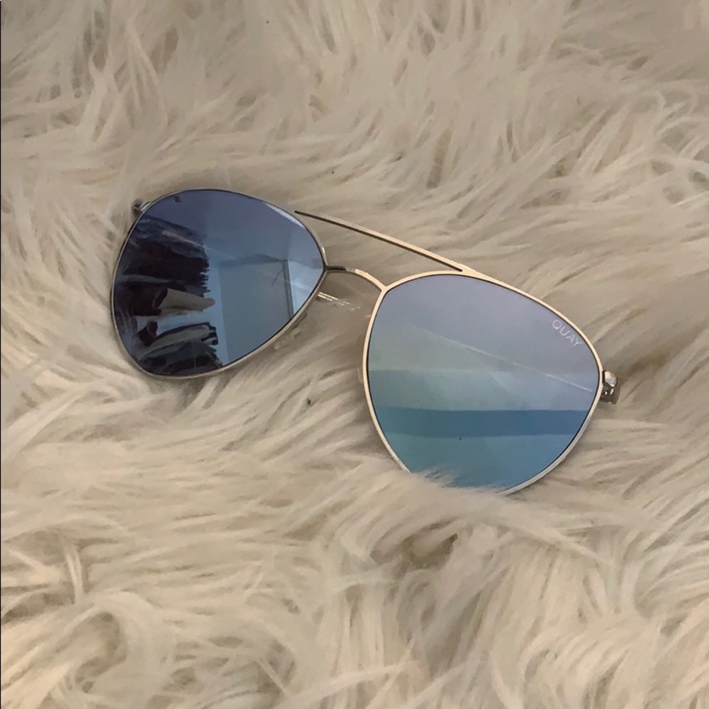 Quay Oversized Blue Reflective Sunglasses